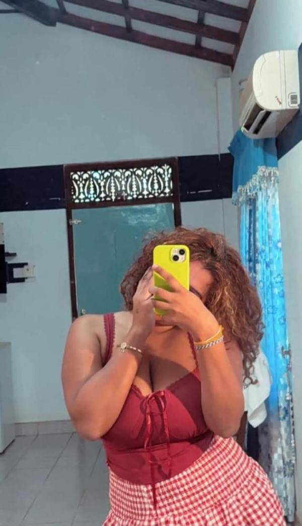 live-cam photo of Lanka Ads