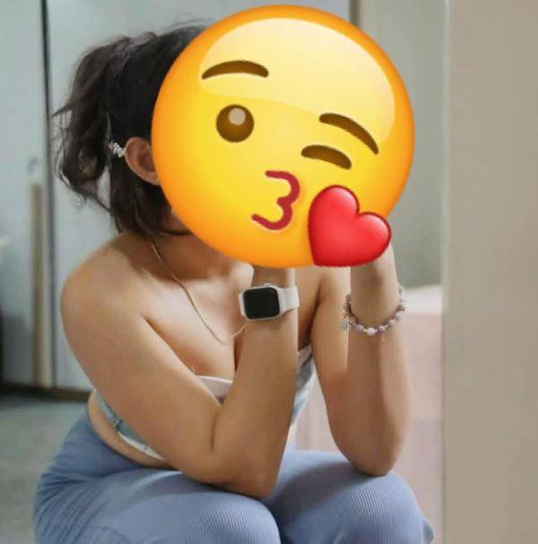 girls-personal photo of Lanka Ads