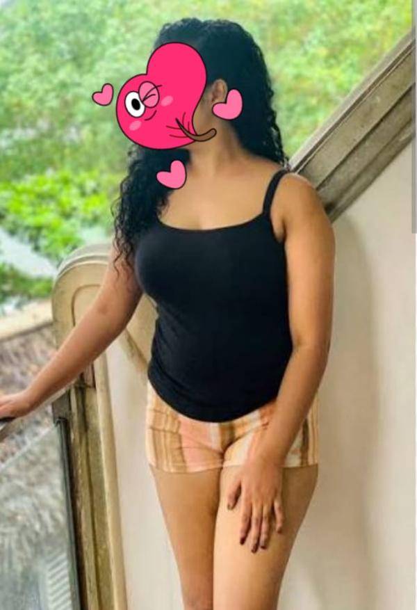 girls-personal photo of Lanka Ads