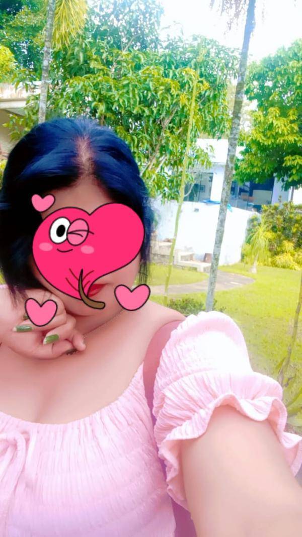 girls-personal photo of Lanka Ads