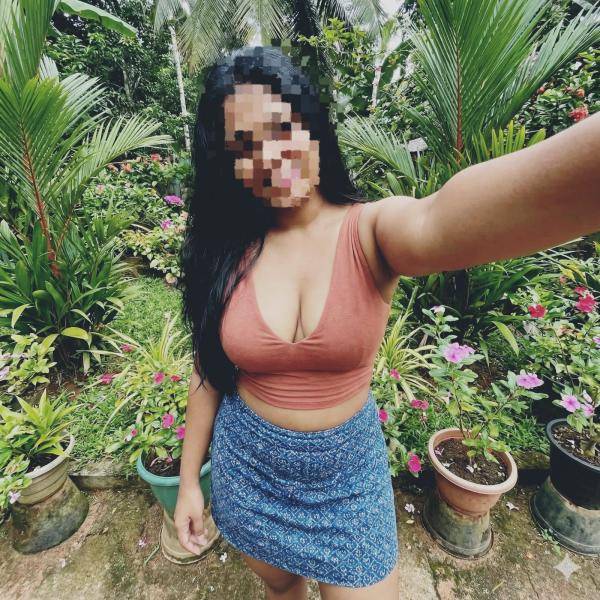 girls-personal photo of Lanka Ads