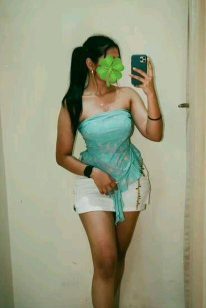 girls-personal photo of Lanka Ads