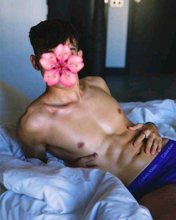 boys-personal photo of Lanka Ads