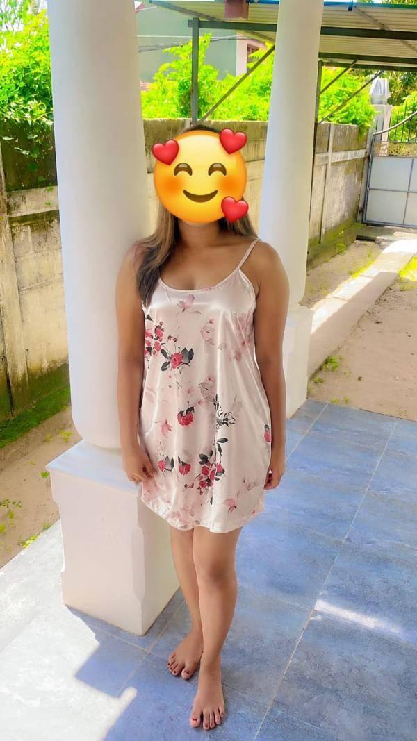 girls-personal photo of Lanka Ads