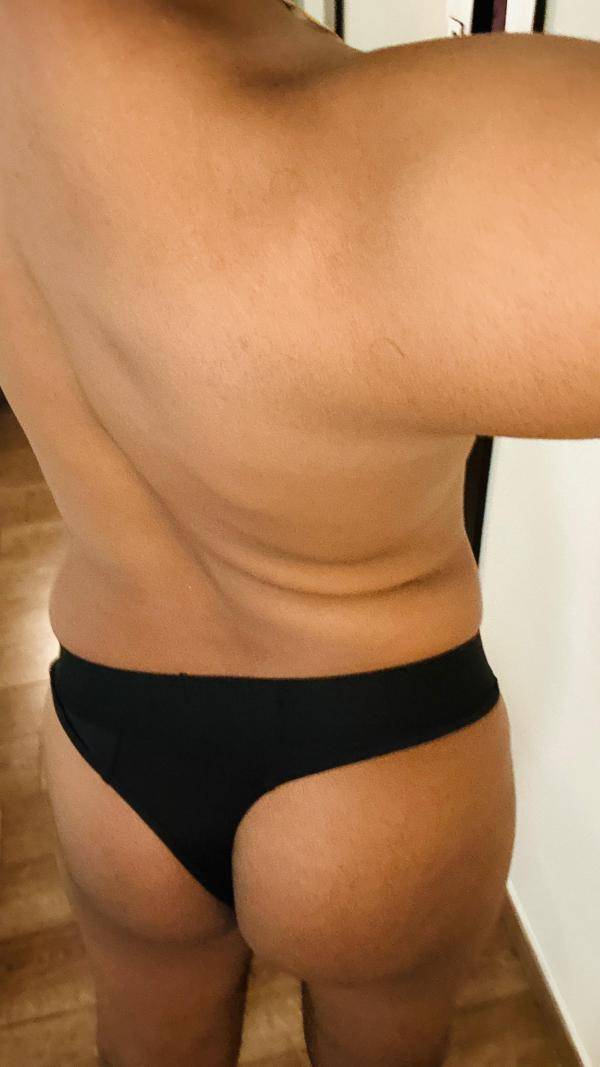 boys-personal photo of Lanka Ads