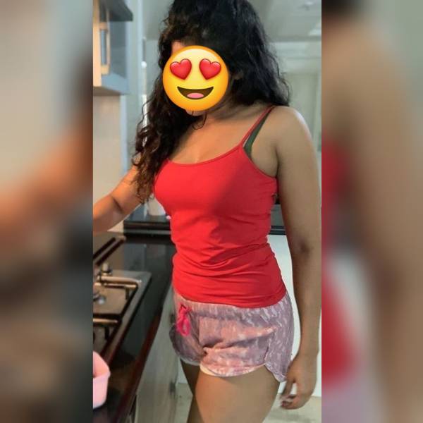 girls-personal photo of Lanka Ads