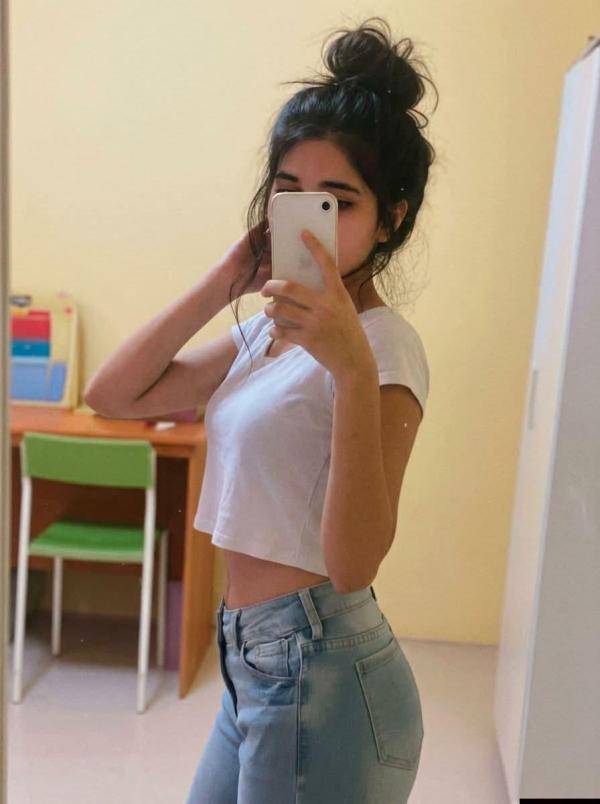 girls-personal photo of Lanka Ads