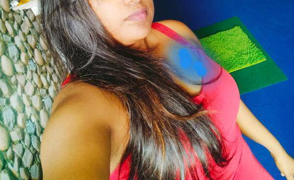 girls-personal photo of Lanka Ads