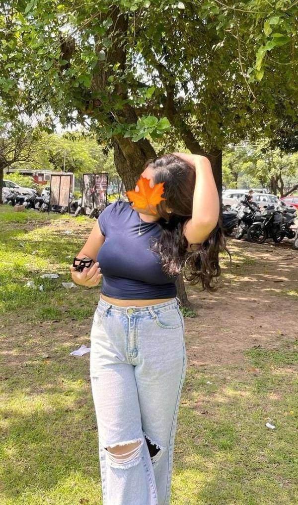 girls-personal photo of Lanka Ads