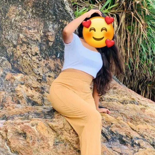 girls-personal photo of Lanka Ads