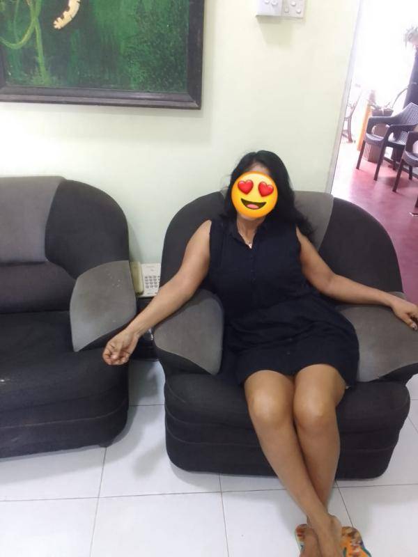girls-personal photo of Lanka Ads