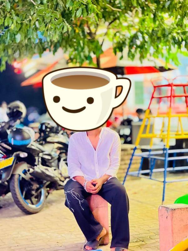 boys-personal photo of Lanka Ads
