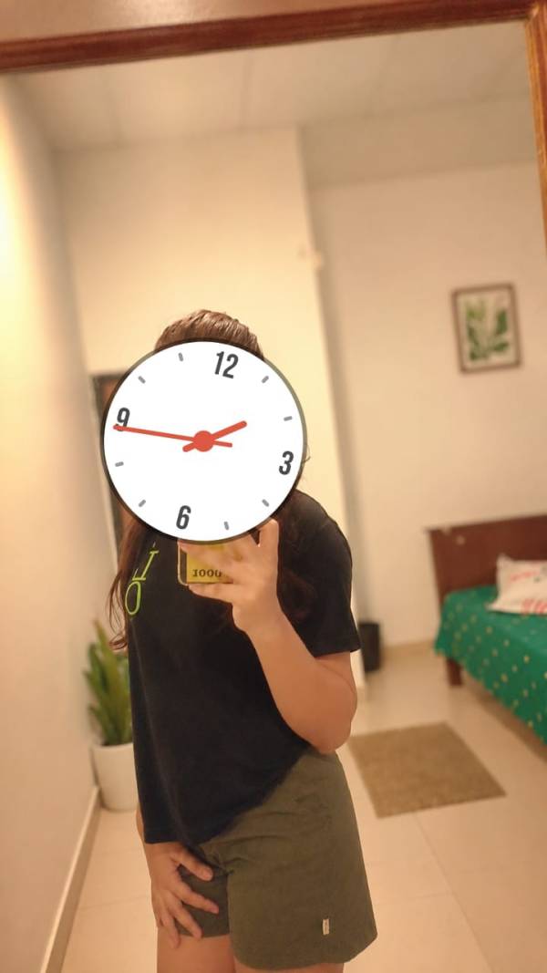 girls-personal photo of Lanka Ads