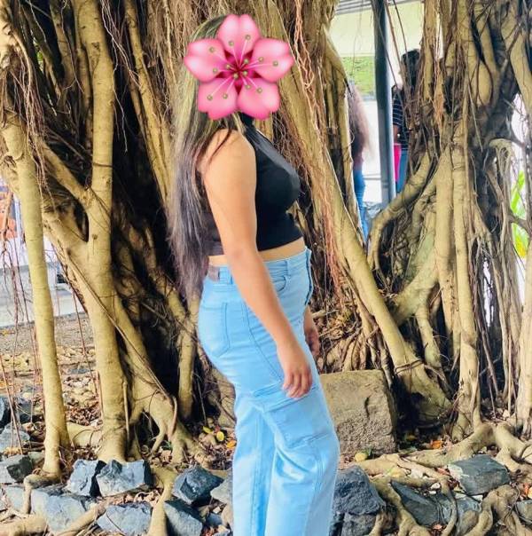 girls-personal photo of Lanka Ads