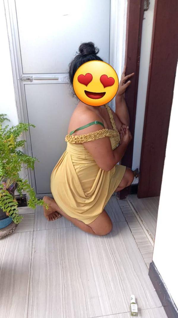 girls-personal photo of Lanka Ads