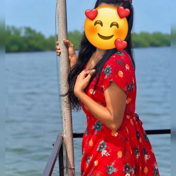 girls-personal photo of Lanka Ads