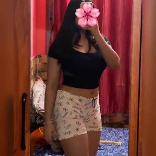 girls-personal photo of Lanka Ads