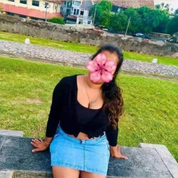 girls-personal photo of Lanka Ads