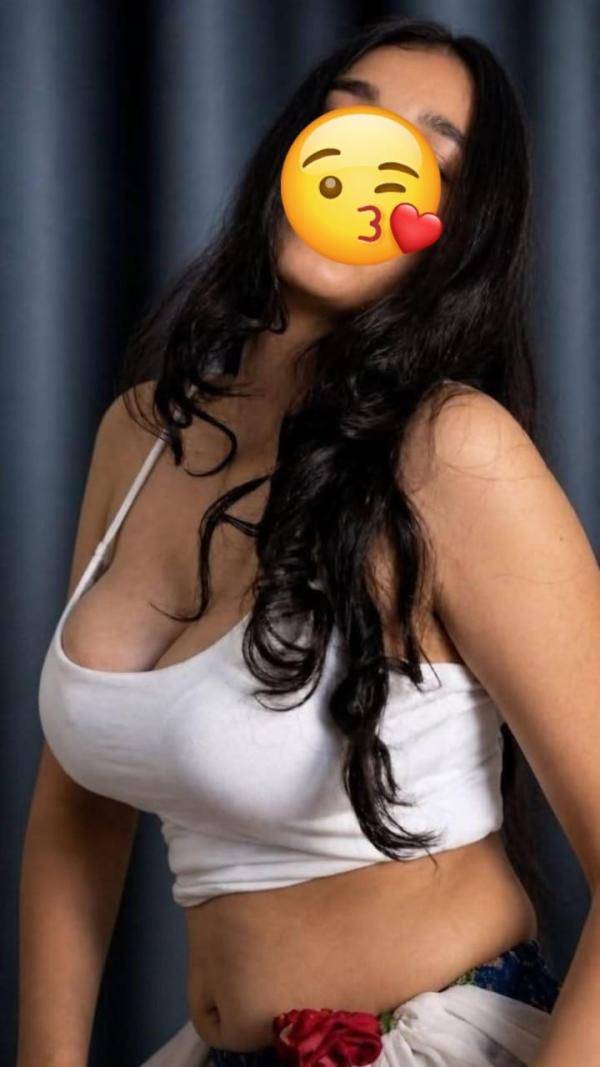 girls-personal photo of Lanka Ads