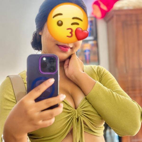 girls-personal photo of Lanka Ads