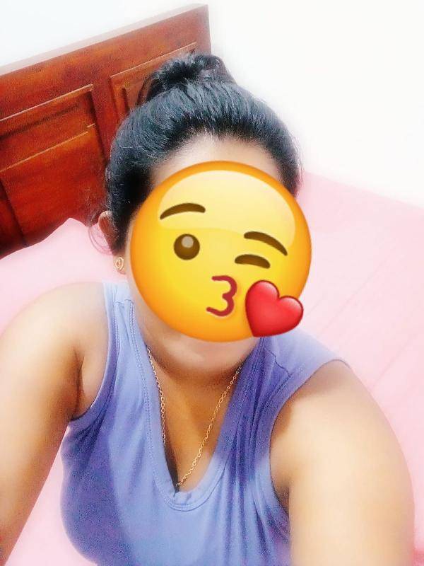 girls-personal photo of Lanka Ads