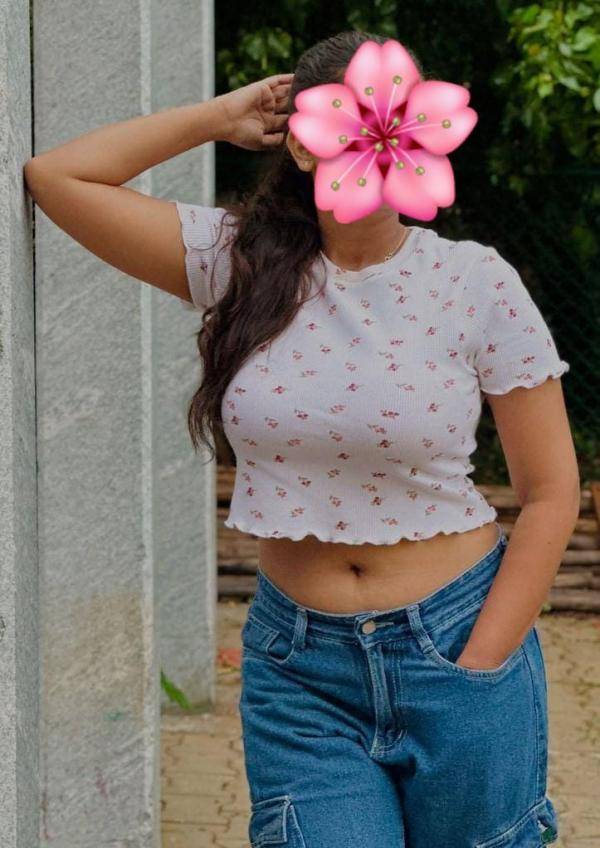 girls-personal photo of Lanka Ads