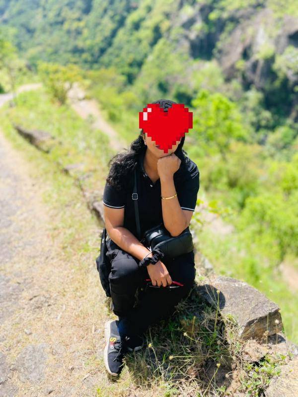 girls-personal photo of Lanka Ads