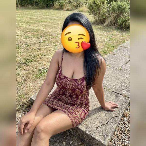 girls-personal photo of Lanka Ads