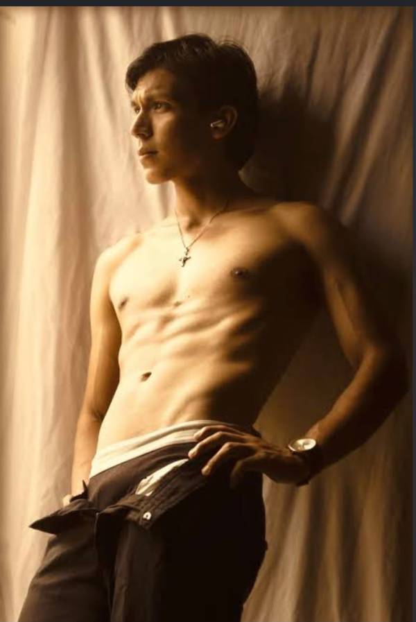 boys-personal photo of Lanka Ads