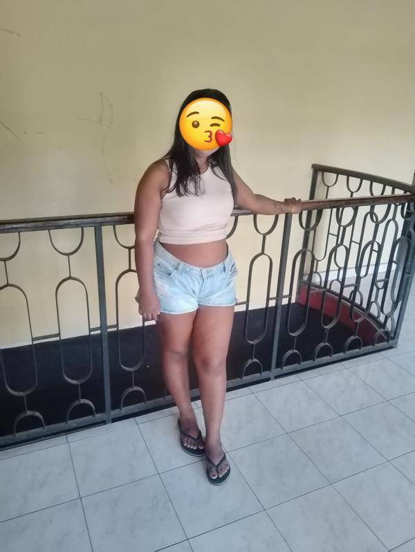 girls-personal photo of Lanka Ads
