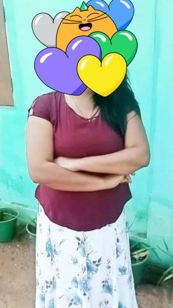 girls-personal photo of Lanka Ads