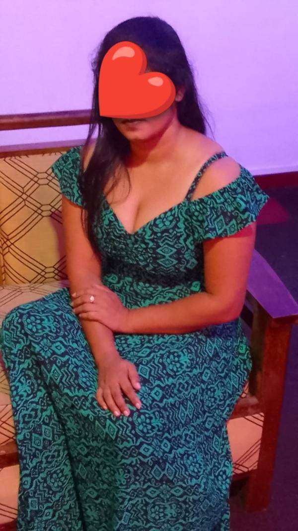 girls-personal photo of Lanka Ads