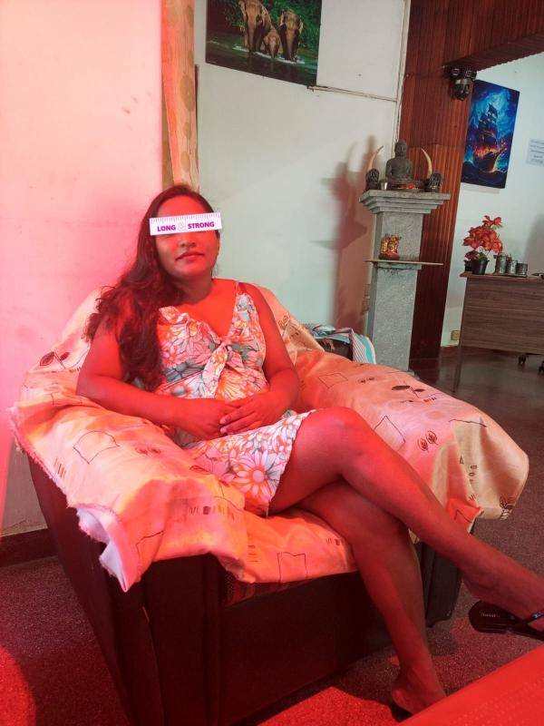 girls-personal photo of Lanka Ads