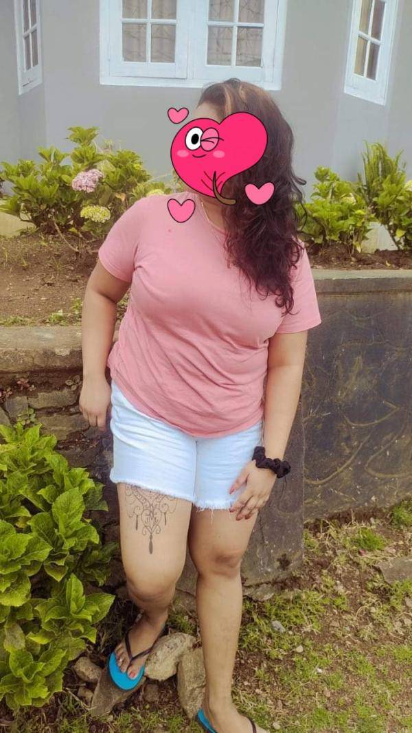 girls-personal photo of Lanka Ads