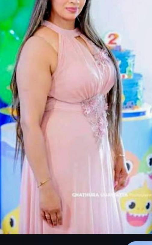 girls-personal photo of Lanka Ads
