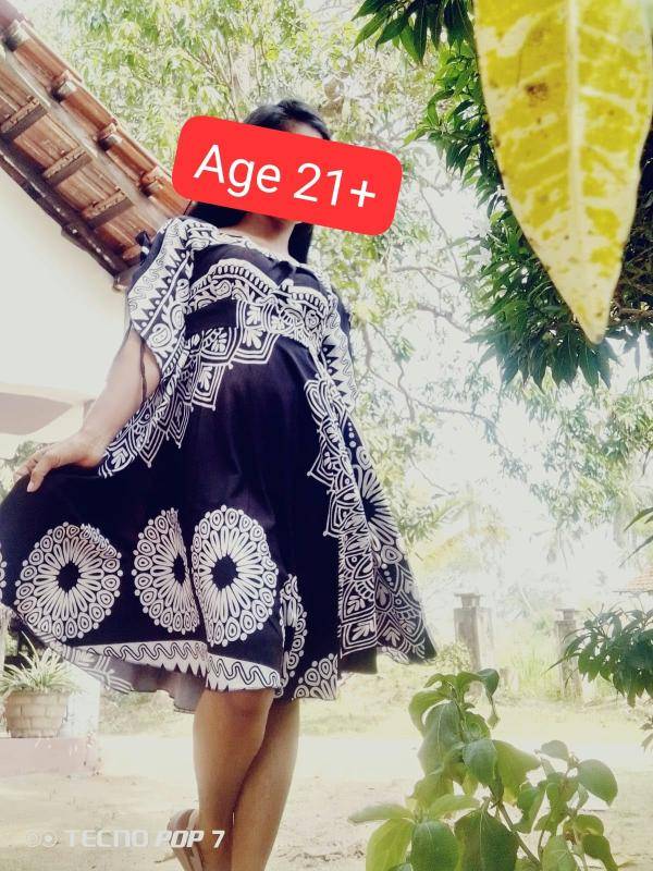 girls-personal photo of Lanka Ads